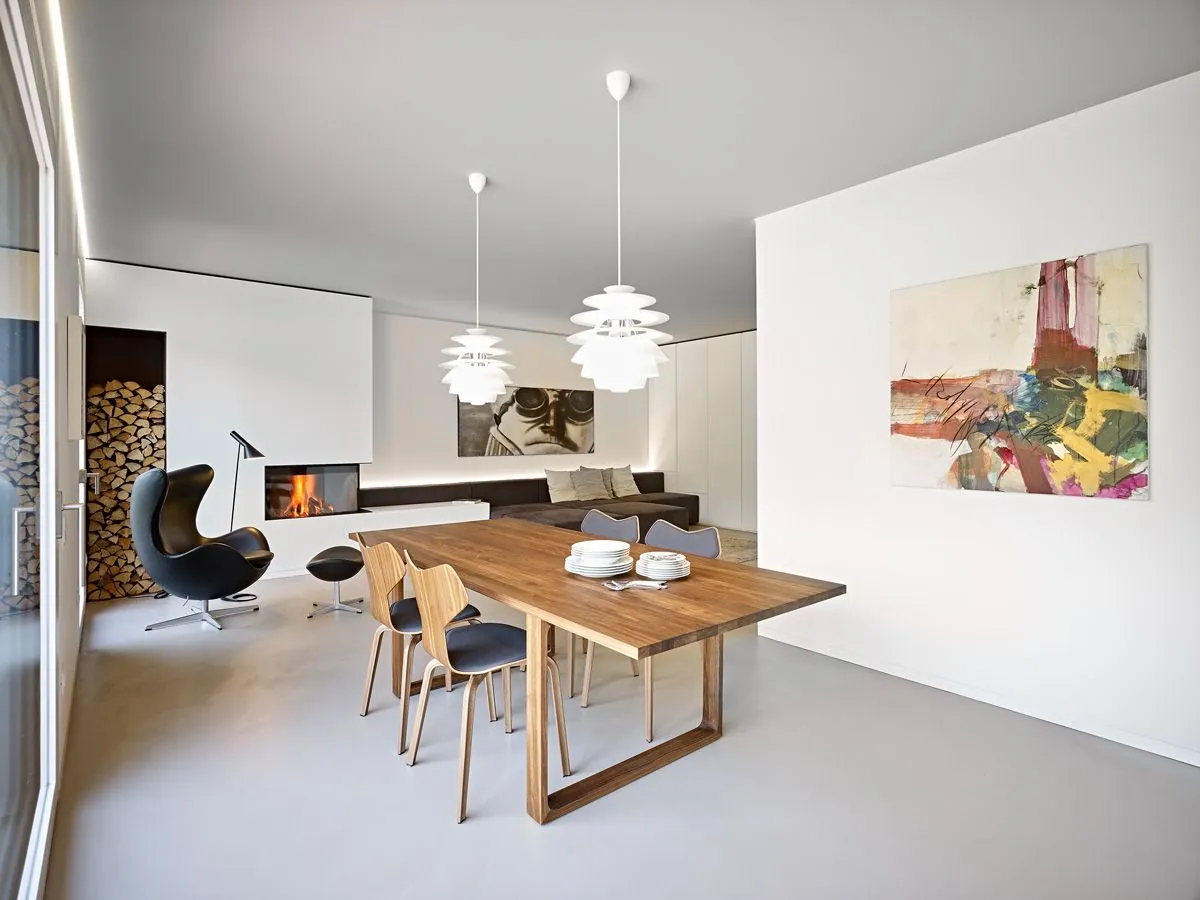 Esszimmer mit Mikrozement-Boden